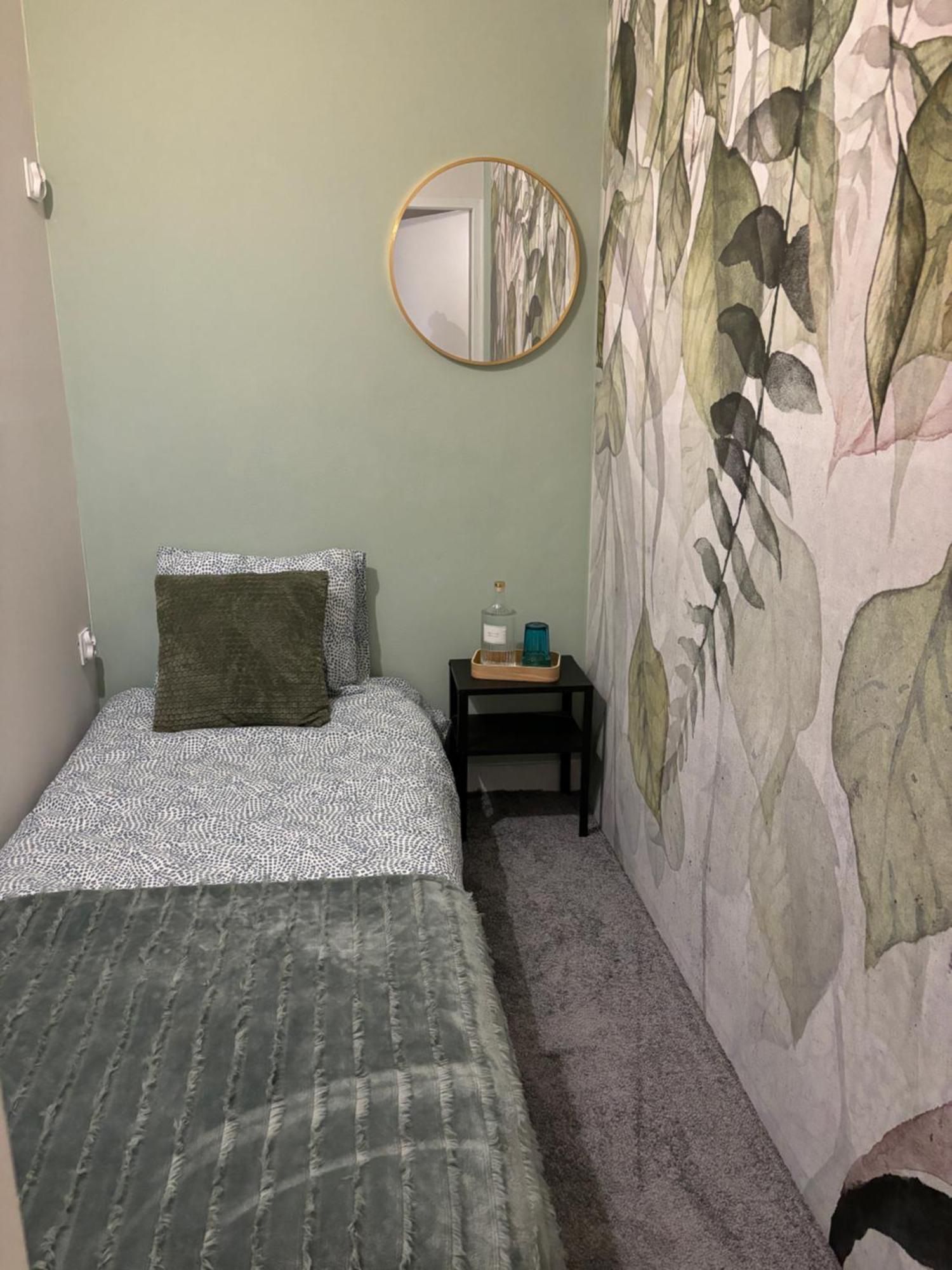 Shespace Apartrooms Krakau Buitenkant foto